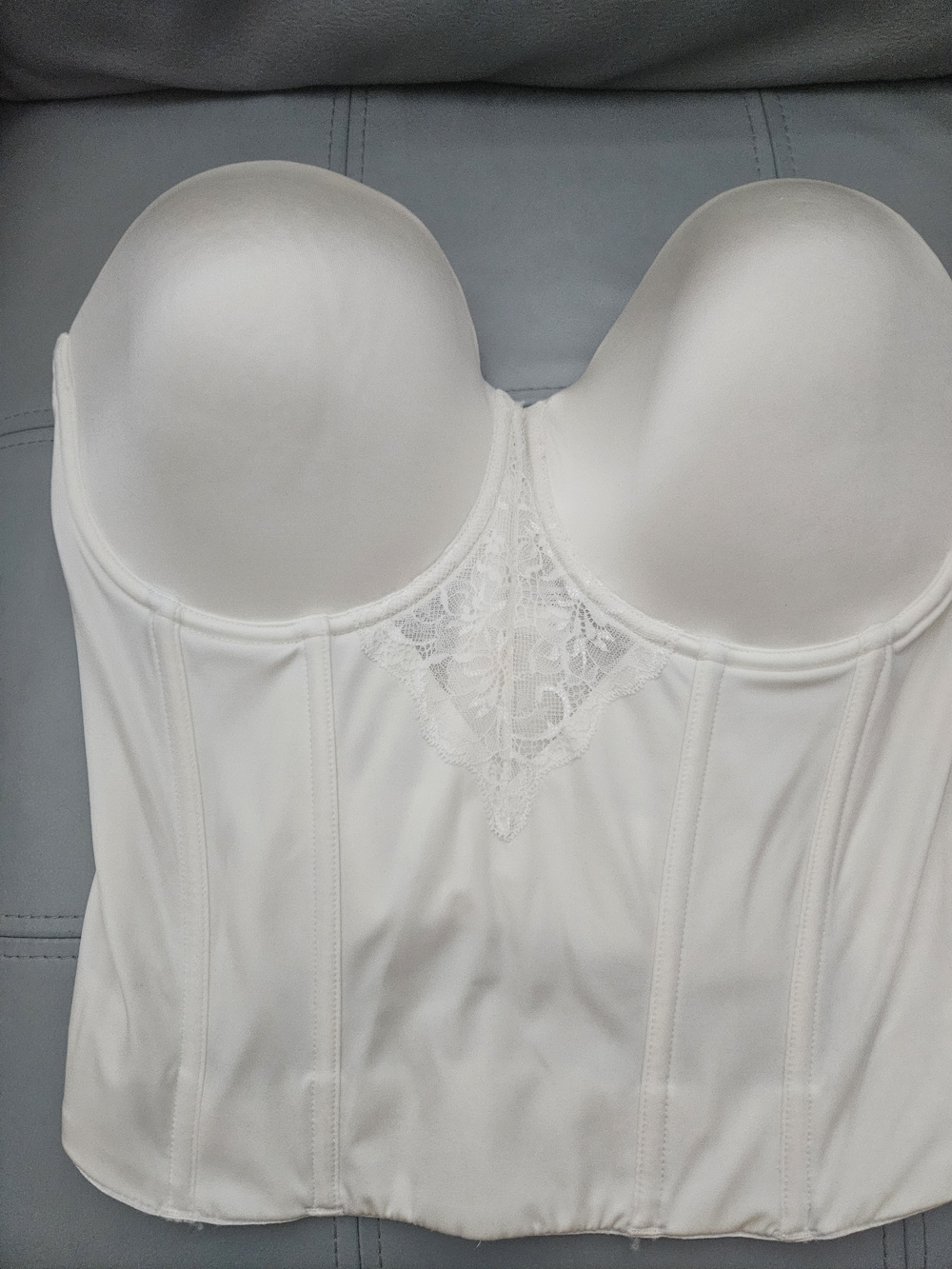 Maidenform OffWhite Strapless Lace-Trim Bustier 38D